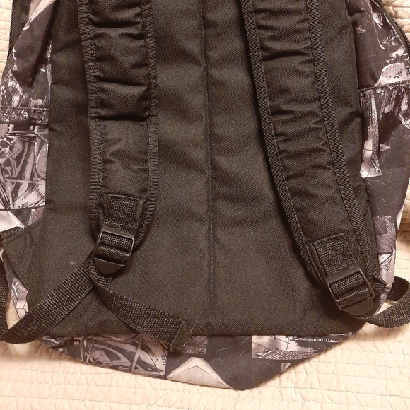 Batman Backpack - Picture 5 of 6